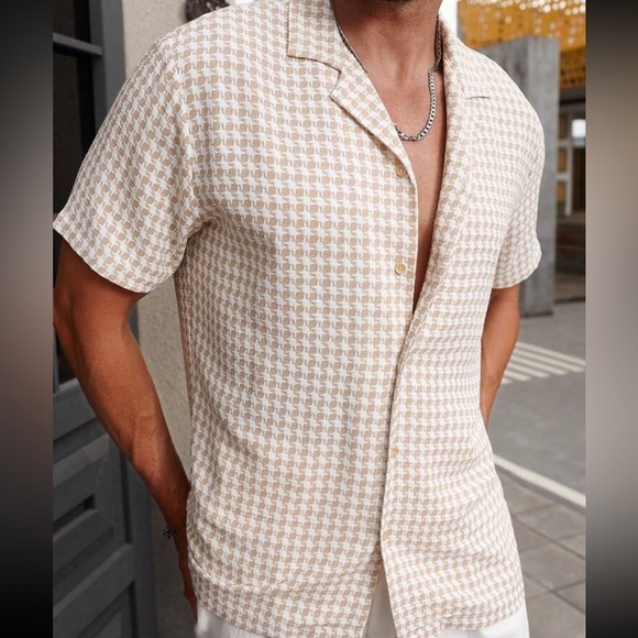 Homme Men's Printed Short Sleeve Button Down Shirt With Turn-Down Collar - Picture 4 of 4